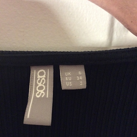 ASOS Long Sleeved Black Dress - Picture 5 of 5